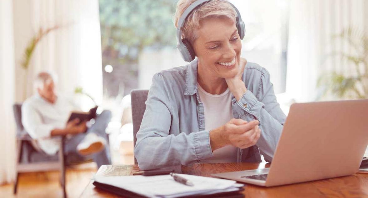 Διαφανής εκπαιδευτική διαδικασία στο Karinoselvir